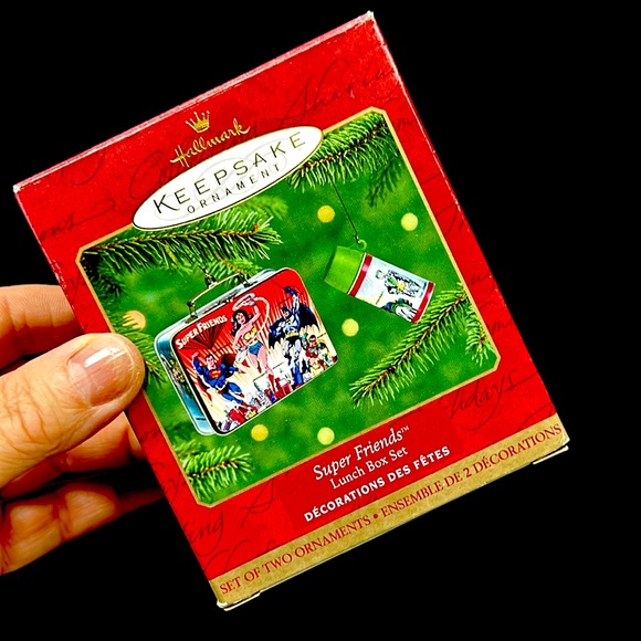 Retro  2000  Hallmark Keepsake “Super Friends “ 2 piece lunch box ornaments - Picture 2 of 13